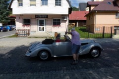 P1090284_exposure_resize