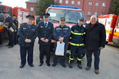 Posila našich dobrovoľných hasičov -  nové auto IVECO