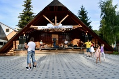MAR_7902_resize