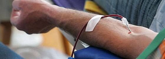 Odber krvi mobilnou jednotkou Národnej transfúznej služby