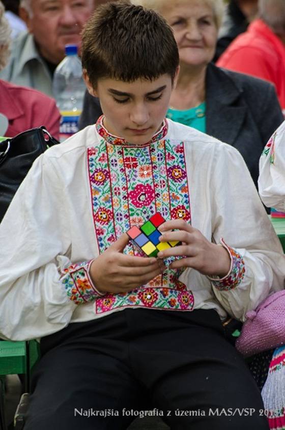 4. Naša budúcnosť_Rubiki Cube _Nielen počítač dokáže povabiť Naša budúcnosť/RUBIKI I CUBE/autor: Ing. Miroslav Sabo