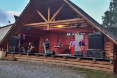 67721064_402709313925976_4208630181243387904_n